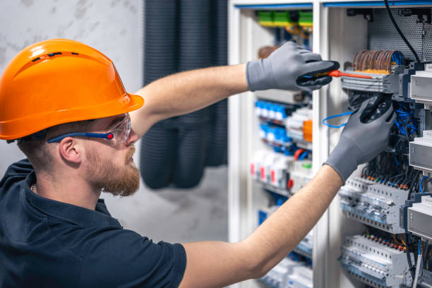 Best Local Electrician Companies  in El Cerro, NM